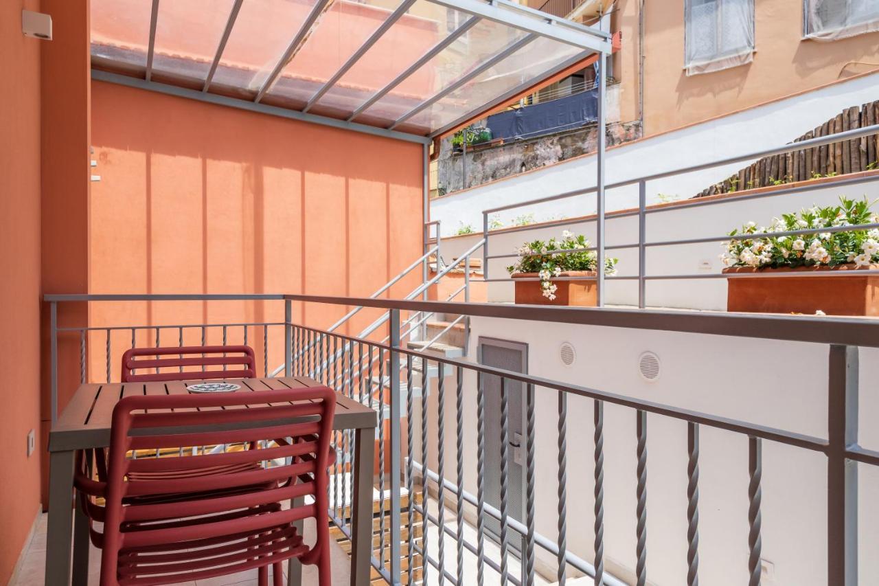 Futura Smart Flat - De Vivo Realty Sorrento Lägenhet Exteriör bild