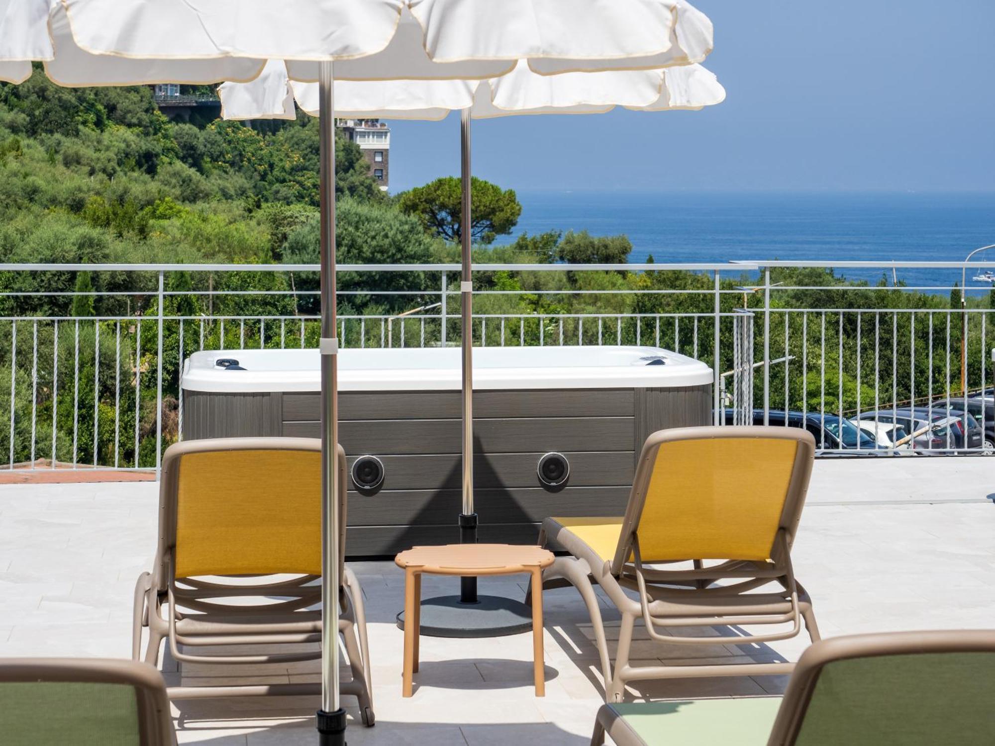 Futura Smart Flat - De Vivo Realty Sorrento Lägenhet Exteriör bild